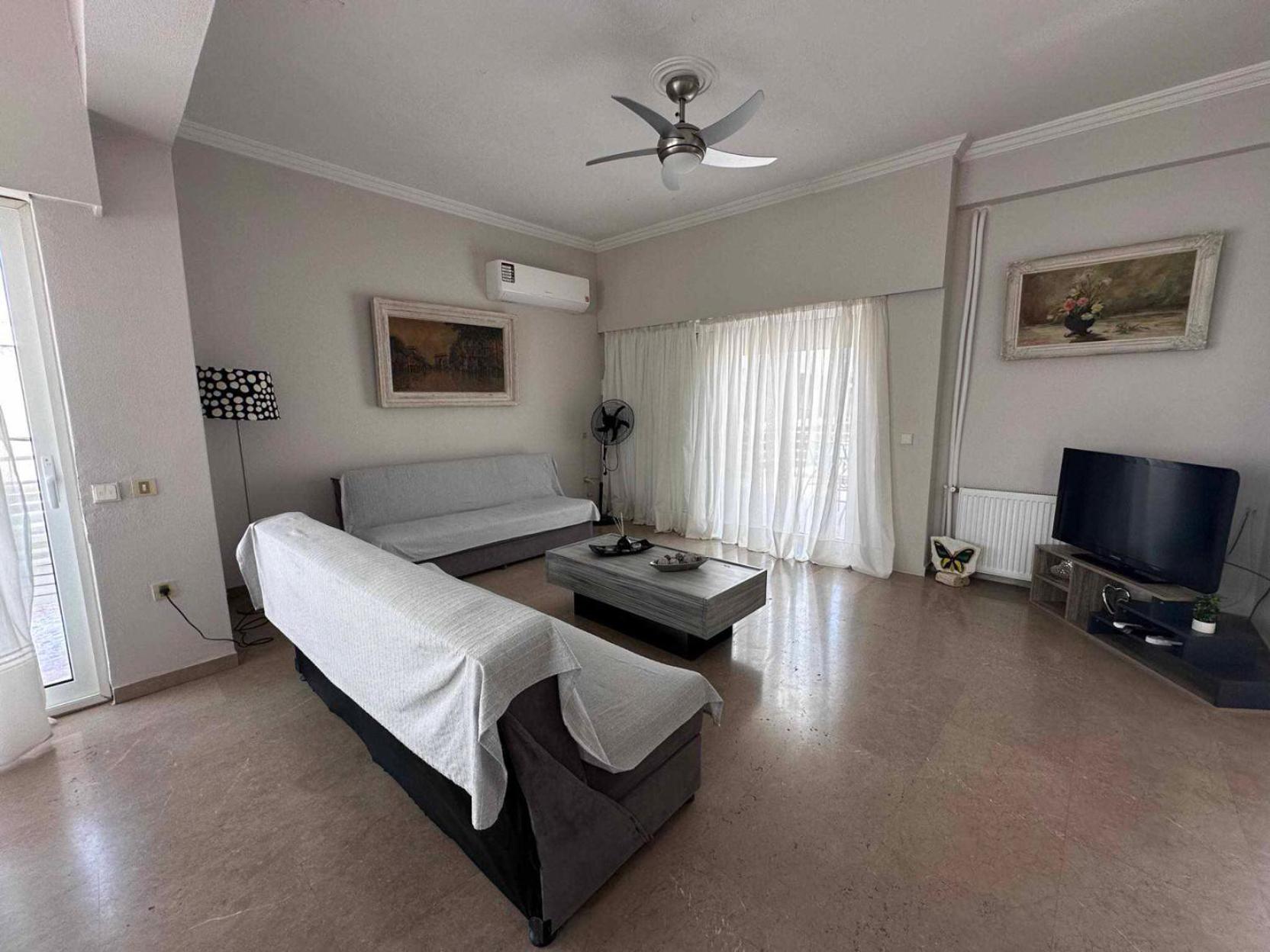 Beach Front Apartment Nea Palatia Экстерьер фото