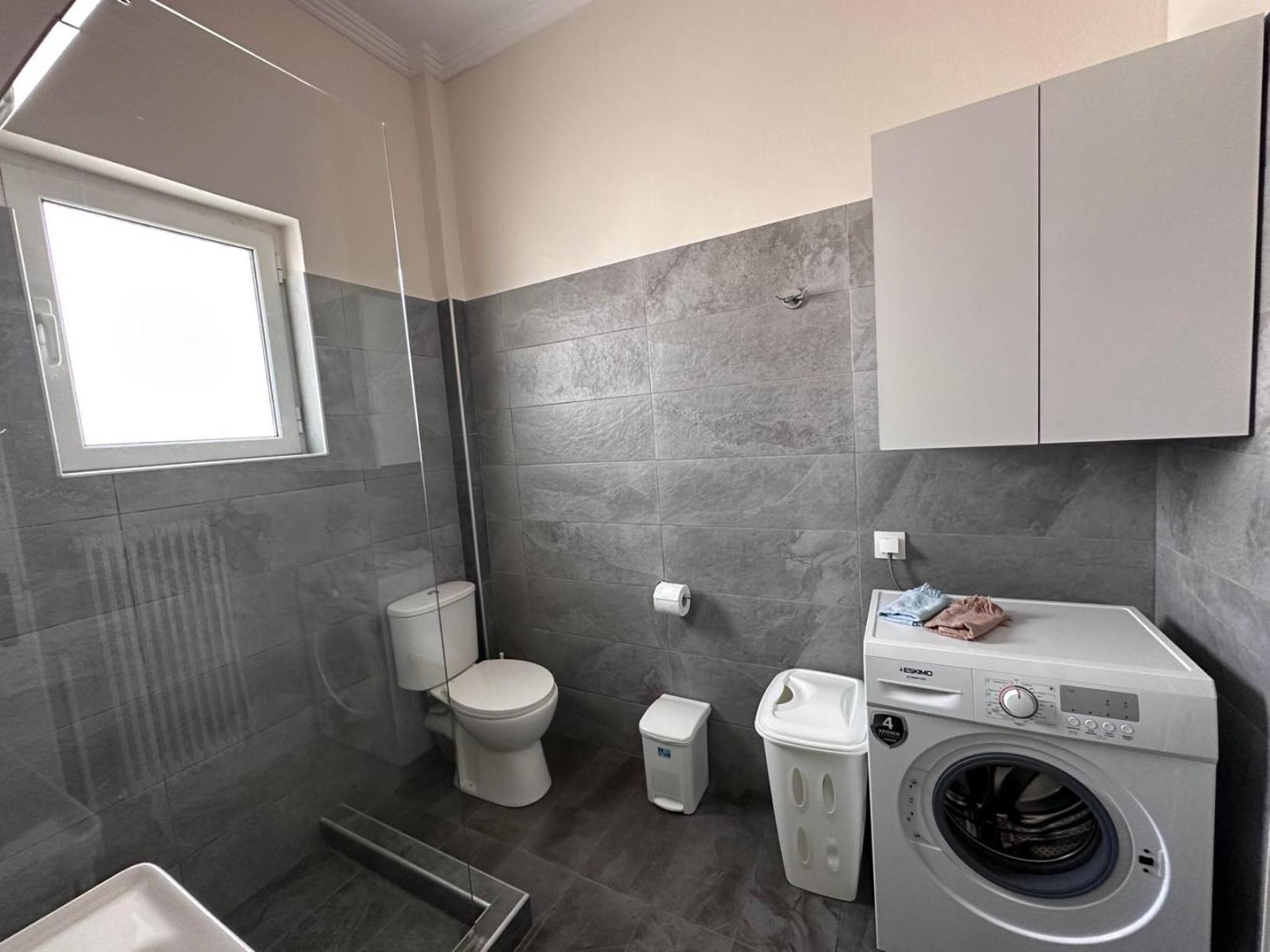 Beach Front Apartment Nea Palatia Экстерьер фото